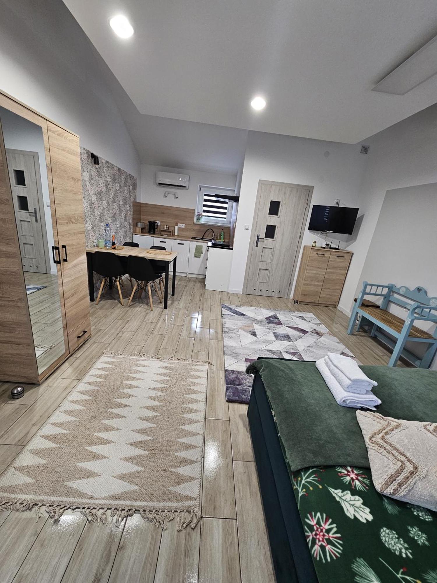 Apartament Tam Gdzie Zawsze Apartment วัลช์ซ ภายนอก รูปภาพ